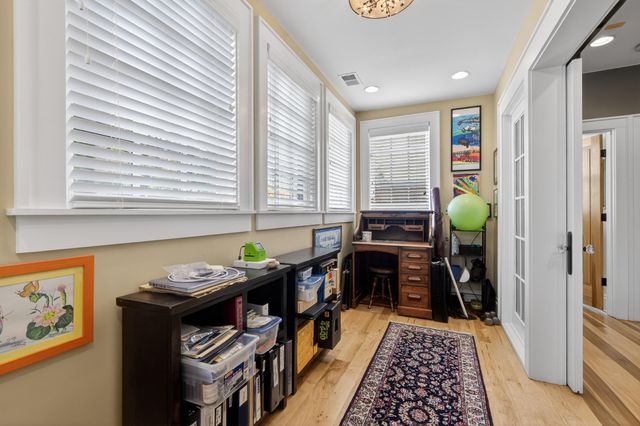 120 E Third Street, Lexington, KY 40508
