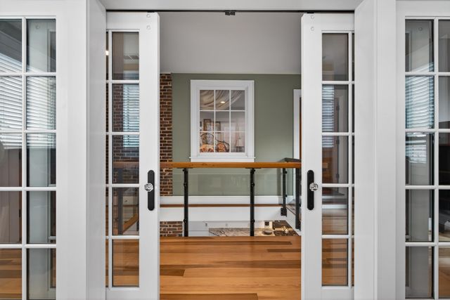 120 E Third Street, Lexington, KY 40508