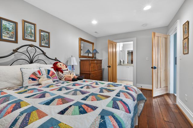 120 E Third Street, Lexington, KY 40508