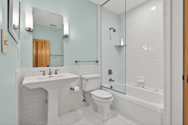 120 E Third Street, Lexington, KY 40508