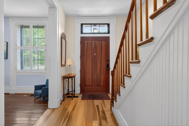 120 E Third Street, Lexington, KY 40508