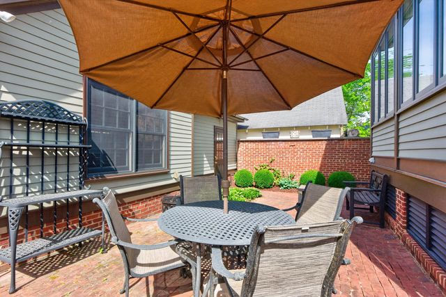 120 E Third Street, Lexington, KY 40508