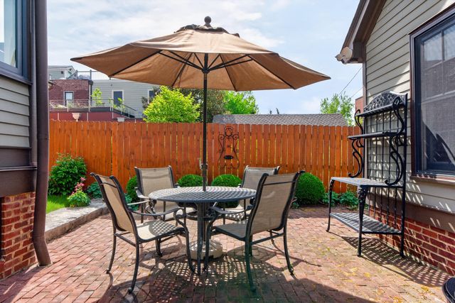 120 E Third Street, Lexington, KY 40508