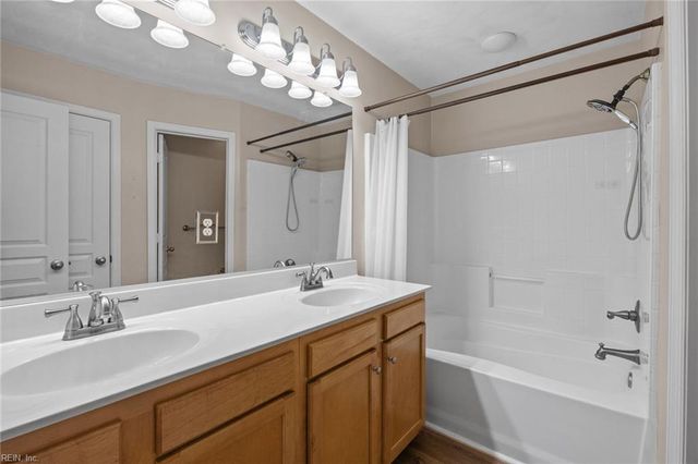 2284 Humphreys Dr Unit 281, Suffolk, VA 23435