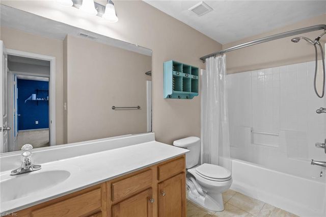 2284 Humphreys Dr Unit 281, Suffolk, VA 23435