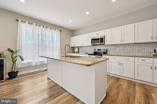 112 BUTLER CIR, Locust Grove, VA 22508