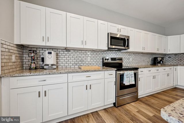 112 BUTLER CIR, Locust Grove, VA 22508