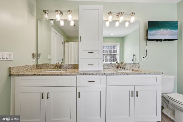 112 BUTLER CIR, Locust Grove, VA 22508