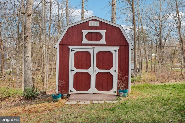 112 BUTLER CIR, Locust Grove, VA 22508