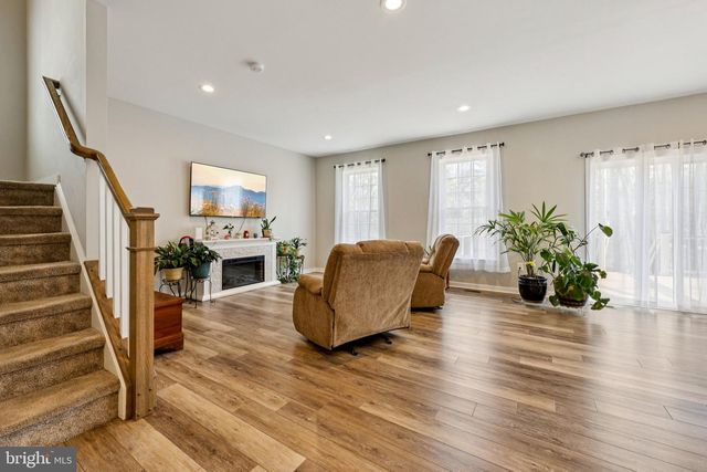 112 BUTLER CIR, Locust Grove, VA 22508