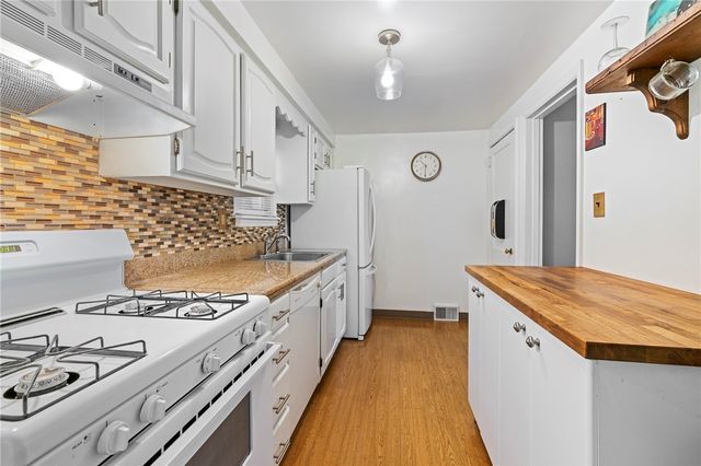 435 Filmore Rd, Forest Hills Boro, PA 15221