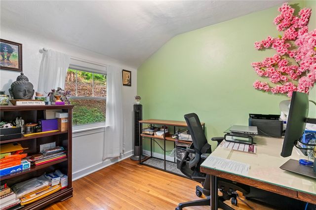 435 Filmore Rd, Forest Hills Boro, PA 15221