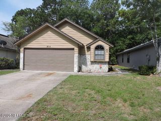 8710 PINEVALLEY Lane, Jacksonville, FL 32244