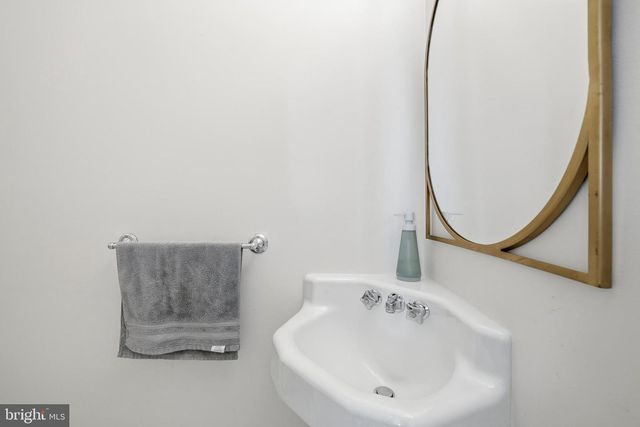 4938 QUEBEC ST NW, Washington, DC 20016