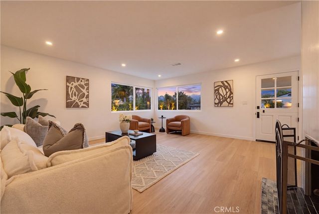 103 W Avenida Santiago, San Clemente, CA 92672
