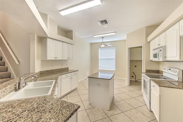 27601 BAYBROOK LOOP, Wesley Chapel, FL 33544