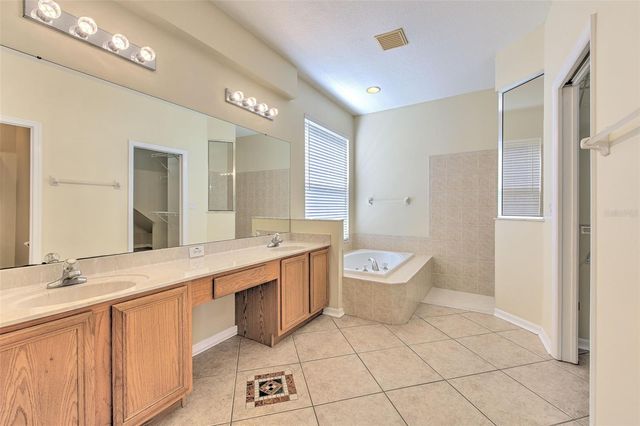 27601 BAYBROOK LOOP, Wesley Chapel, FL 33544