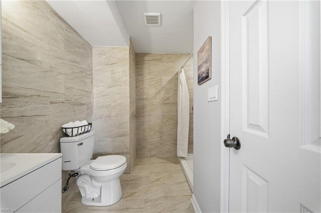 325 Appian AVE, Virginia Beach, VA 23452