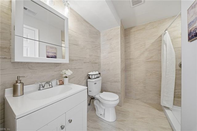 325 Appian AVE, Virginia Beach, VA 23452