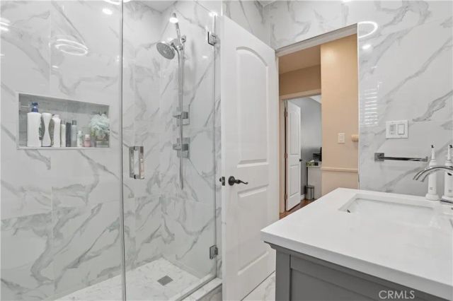 6949 Aura Avenue, Reseda, CA 91335