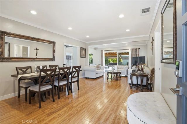6949 Aura Avenue, Reseda, CA 91335
