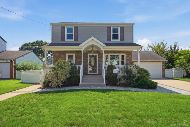 2226 3rd Street, East Meadow, NY 11554