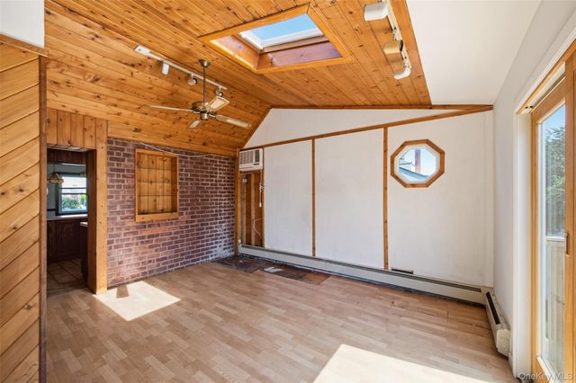 2226 3rd Street, East Meadow, NY 11554