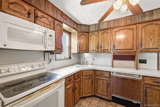 2226 3rd Street, East Meadow, NY 11554