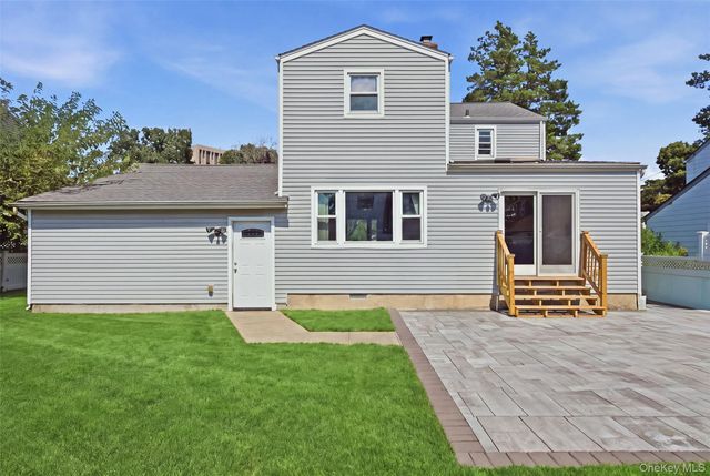 2226 3rd Street, East Meadow, NY 11554