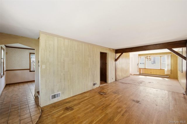 2226 3rd Street, East Meadow, NY 11554