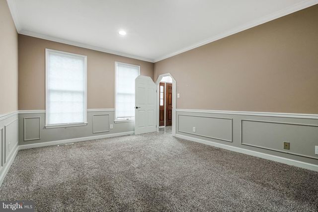 9238 CRESCENT LN, La Plata, MD 20646