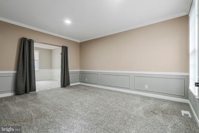 9238 CRESCENT LN, La Plata, MD 20646