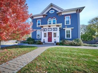 107 Highland Ave 8, Salem, MA 01960