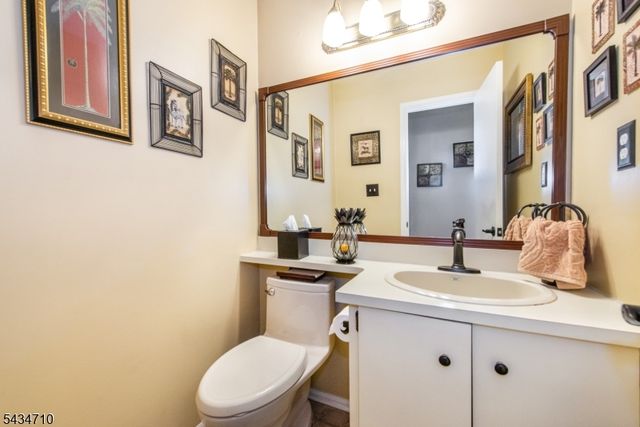 193 Gettysburg Way, Lincoln Park Boro, NJ 07035