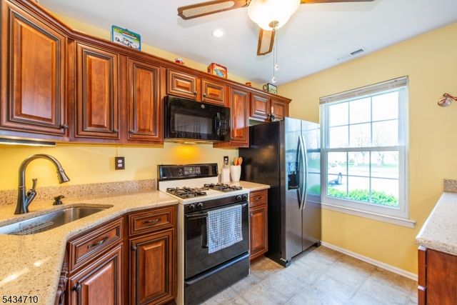 193 Gettysburg Way, Lincoln Park Boro, NJ 07035