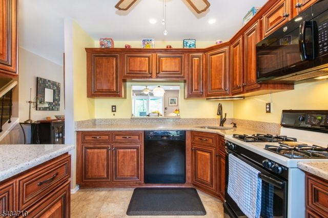 193 Gettysburg Way, Lincoln Park Boro, NJ 07035