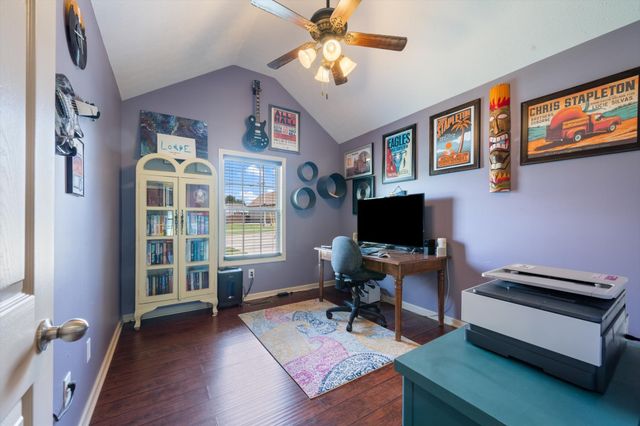 130 Beaver Creek Dr, Portland, TN 37148