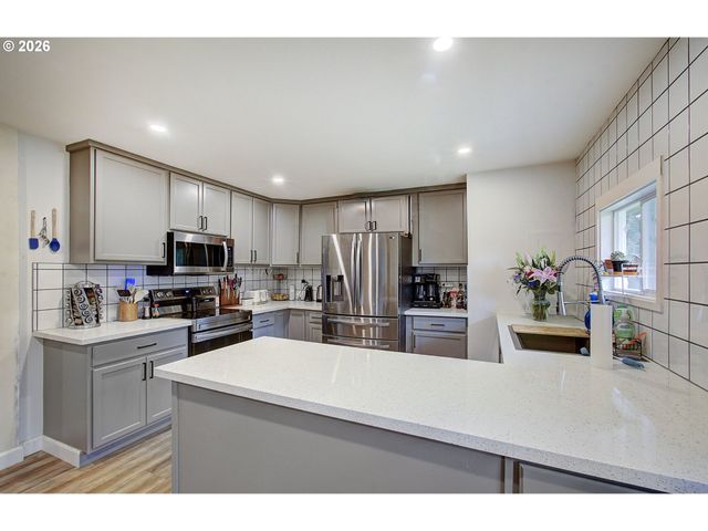 15409 Ne 76TH St, Vancouver, WA 98682