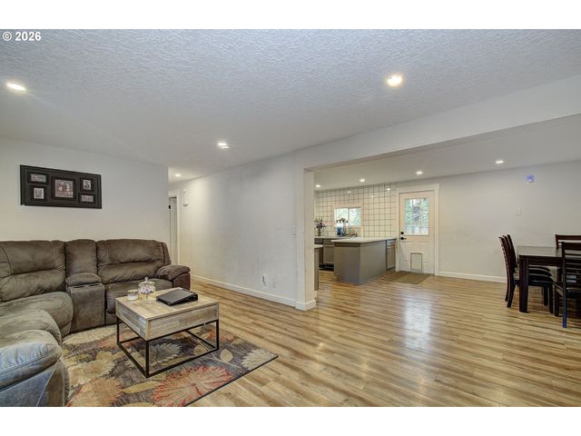 15409 Ne 76TH St, Vancouver, WA 98682