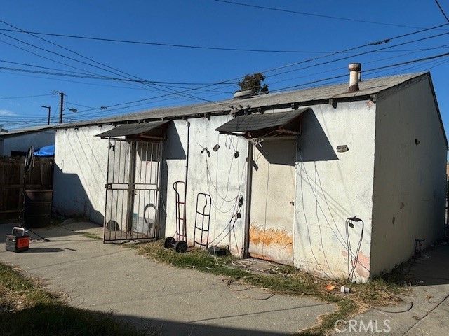 3841 Tweedy, South Gate, CA 90280