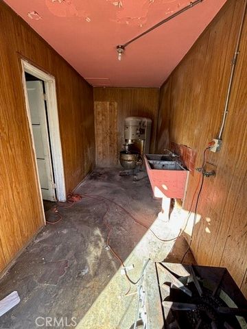 3841 Tweedy, South Gate, CA 90280