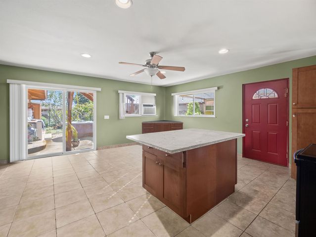 166 Eleu Pl, Kihei, HI 96753