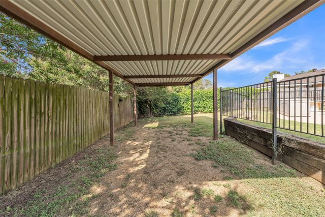 735 Danvers Lane, Mansfield, TX 76063