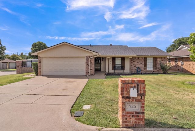 735 Danvers Lane, Mansfield, TX 76063
