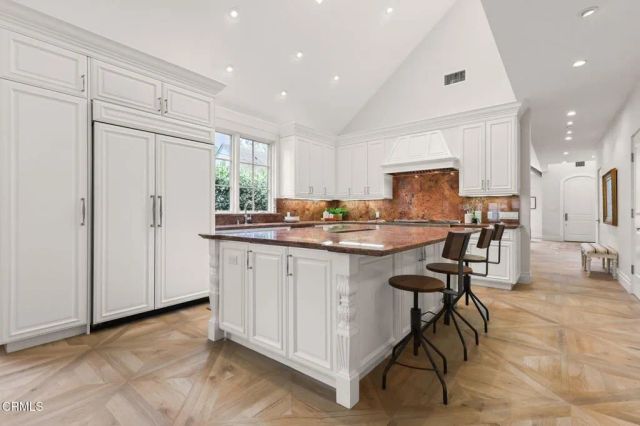 314 S Orchard Drive, Burbank, CA 91506