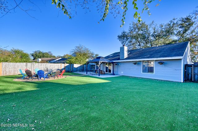 7274 EAGLES PERCH Drive, Jacksonville, FL 32244