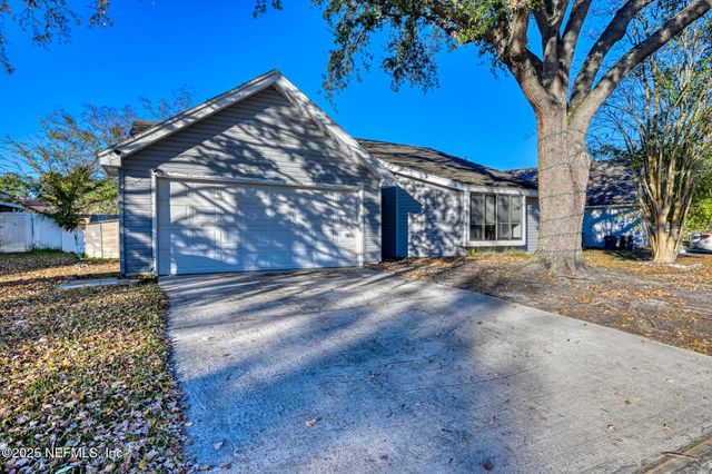 7274 EAGLES PERCH Drive, Jacksonville, FL 32244