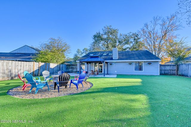 7274 EAGLES PERCH Drive, Jacksonville, FL 32244