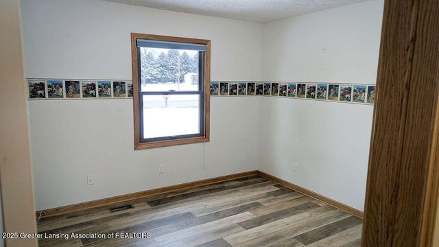 1147 Tamarack Trail, Charlotte, MI 48813