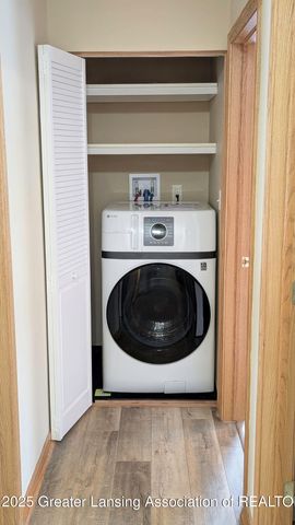 1147 Tamarack Trail, Charlotte, MI 48813